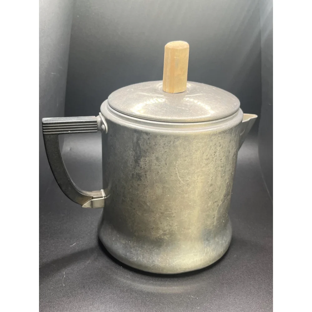 vintage wear-ever aluminum coffee pot no. 3046 • rustic campfire percolator •